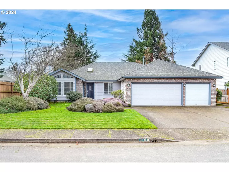 3198 QUEENS EAST ST, Eugene, OR 97401