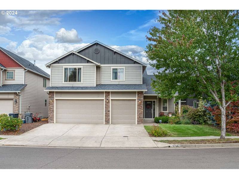 2188 MAYFLY ST, Lebanon, OR 97355