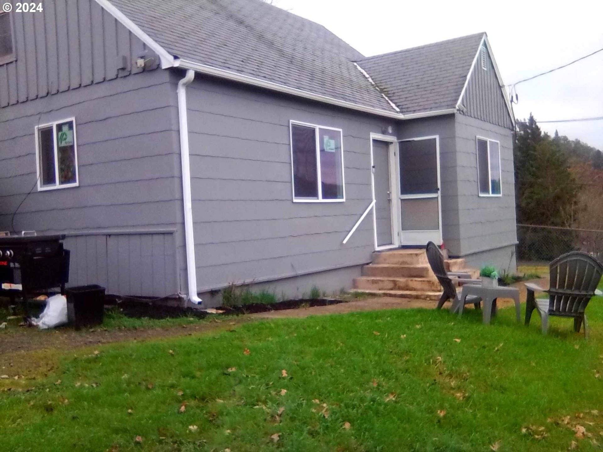 Roseburg, OR 97470,1607 SE EDDY ST