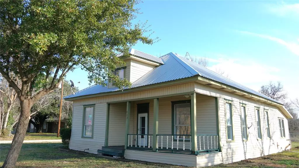 Palmer, TX 75152,307 W Jefferson Street