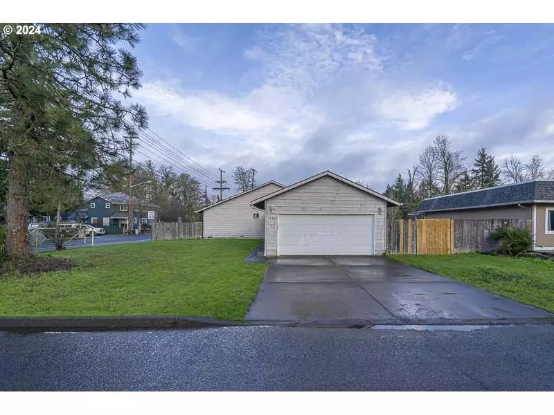 Independence, OR 97351,1388 RHODA LN