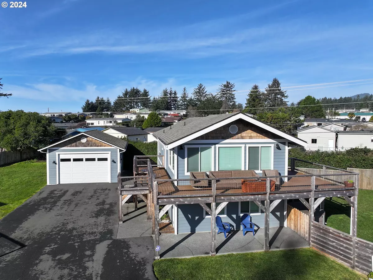 Brookings, OR 97415,337 MILL BEACH RD