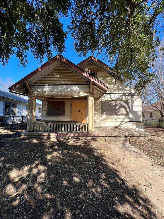 3806 Holmes Street,  Dallas,  TX 75215