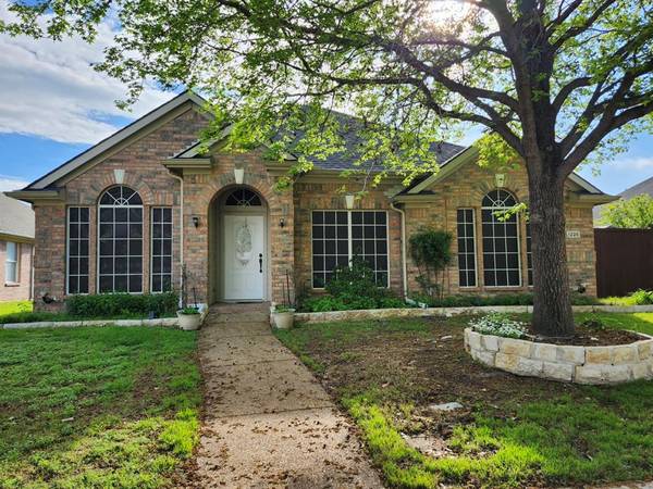 1225 Courtney Lane, Lewisville, TX 75077