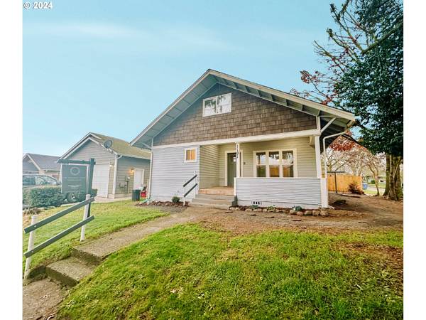 1101 S 5TH AVE, Kelso, WA 98626