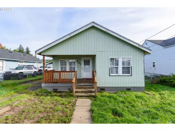 821 C ST, Myrtle Point, OR 97458