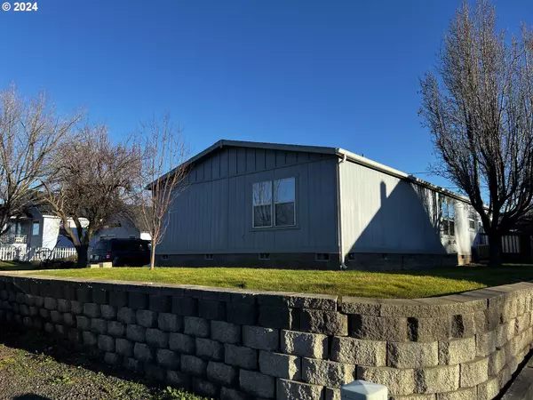 Pilot Rock, OR 97868,516 SW BIRCH PL