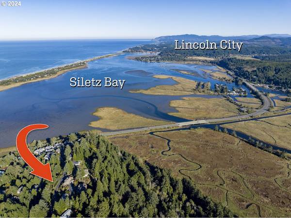 Gleneden Beach, OR 97388,425 Surf View DR