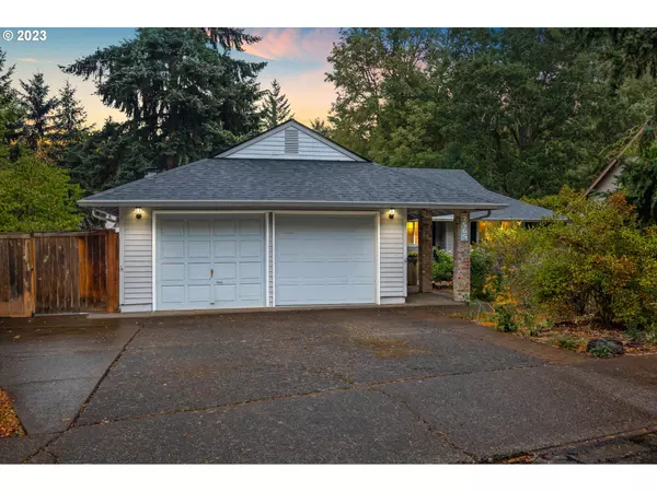 Eugene, OR 97405,2565 WINDSOR CIR E