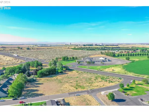 810 EVELYN (Lot 1) ST #1, Hermiston, OR 97838