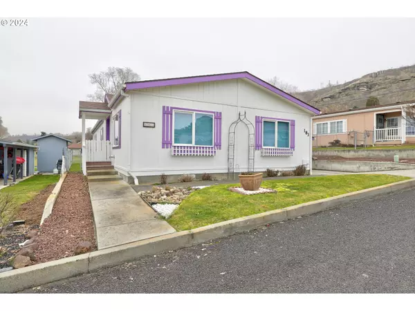 The Dalles, OR 97058,950 POMONA ST #183