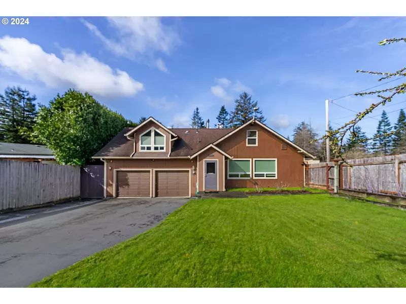 63498 FLANAGAN RD, Coos Bay, OR 97420