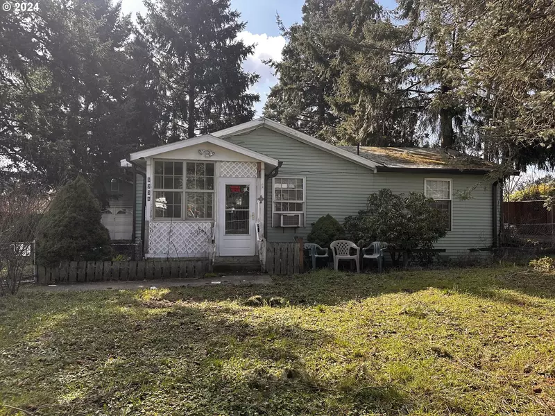 8008 SE BYBEE BLVD, Portland, OR 97206