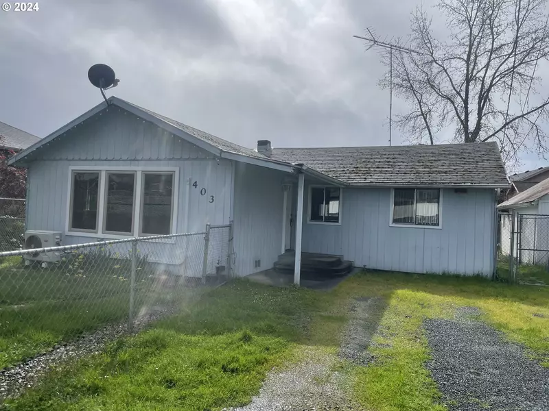 403 HAPPY VALLEY RD, Roseburg, OR 97471