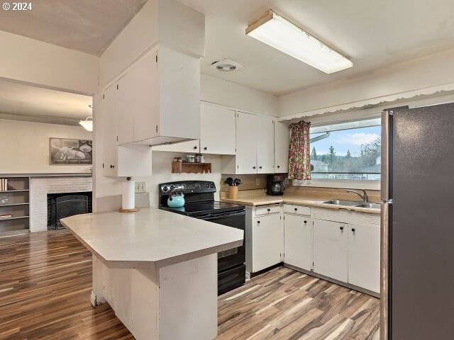Portland, OR 97266,11925 SE HOLGATE BLVD