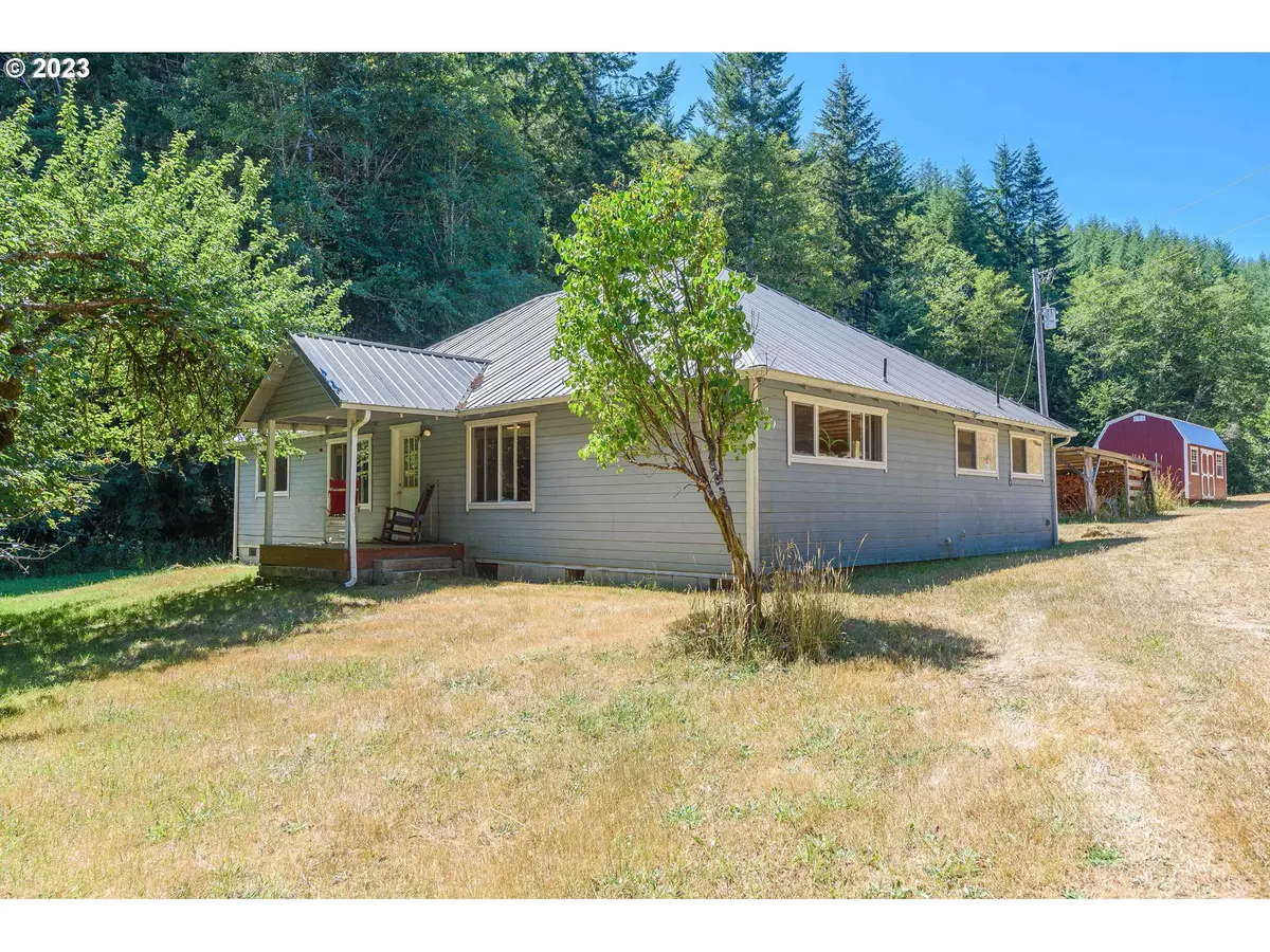 Myrtle Point, OR 97458,91523 HALL CREEK LN