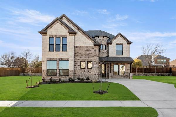 6969 Westlake Drive, Grand Prairie, TX 75054