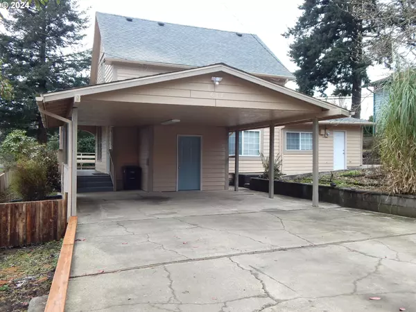 Coos Bay, OR 97420,617 E ST