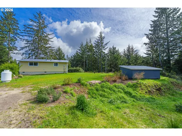 Coos Bay, OR 97420,89988 W SOUTH BAY LN