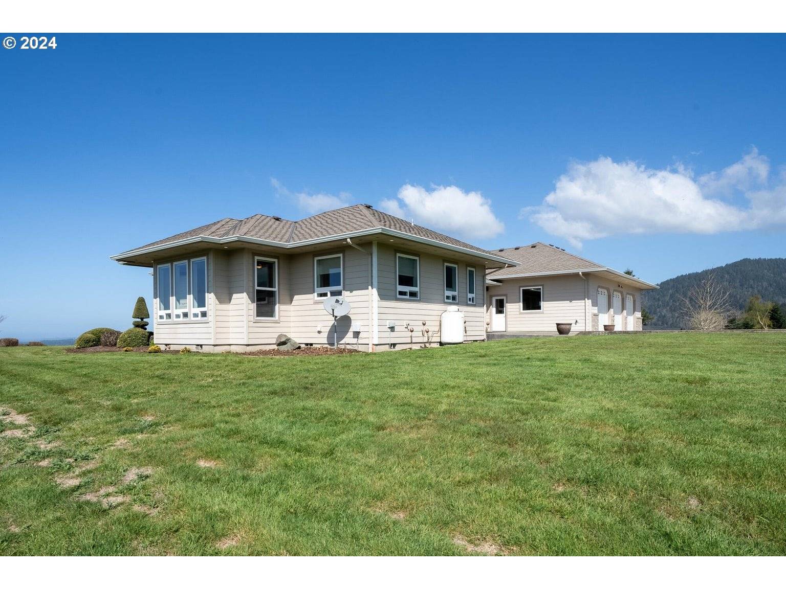 Tillamook, OR 97141,825 MARVIN RD
