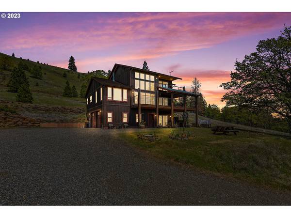 115 WAHKIACUS HEIGHTS RD, Klickitat, WA 98628