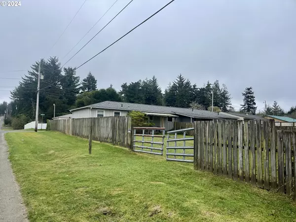 Coos Bay, OR 97420,64236 BRALEY RD