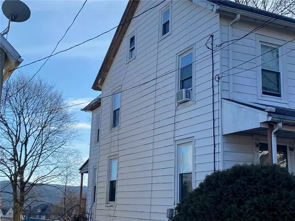 Lehighton Borough, PA 18235,513 515 Cypress Street