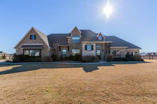 13411 Prairie Chapel Trail, Justin, TX 76247