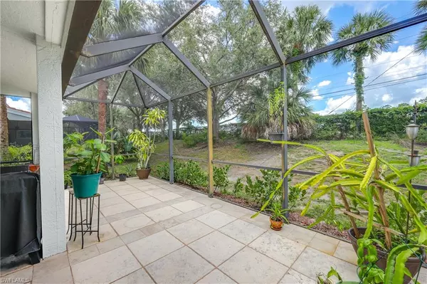 Naples, FL 34119,15002 Summit Place CIR 6