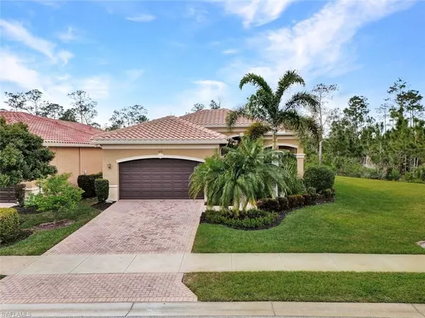 3491 Pacific DR, Naples, FL 34119