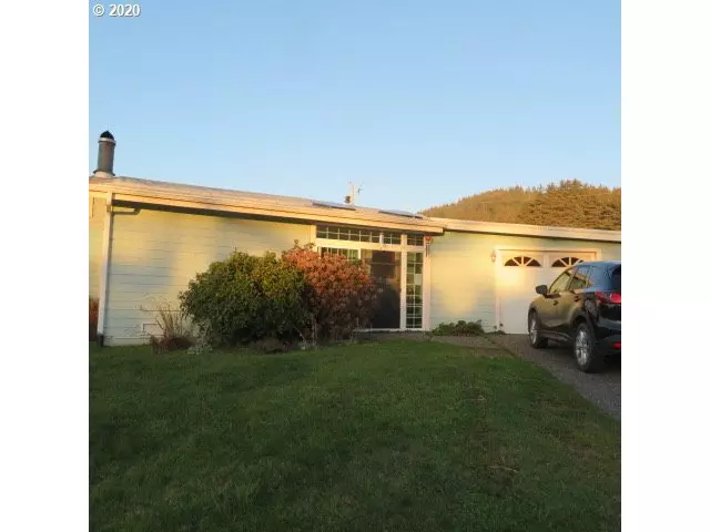 94033 AZALEA LN, Gold Beach, OR 97444