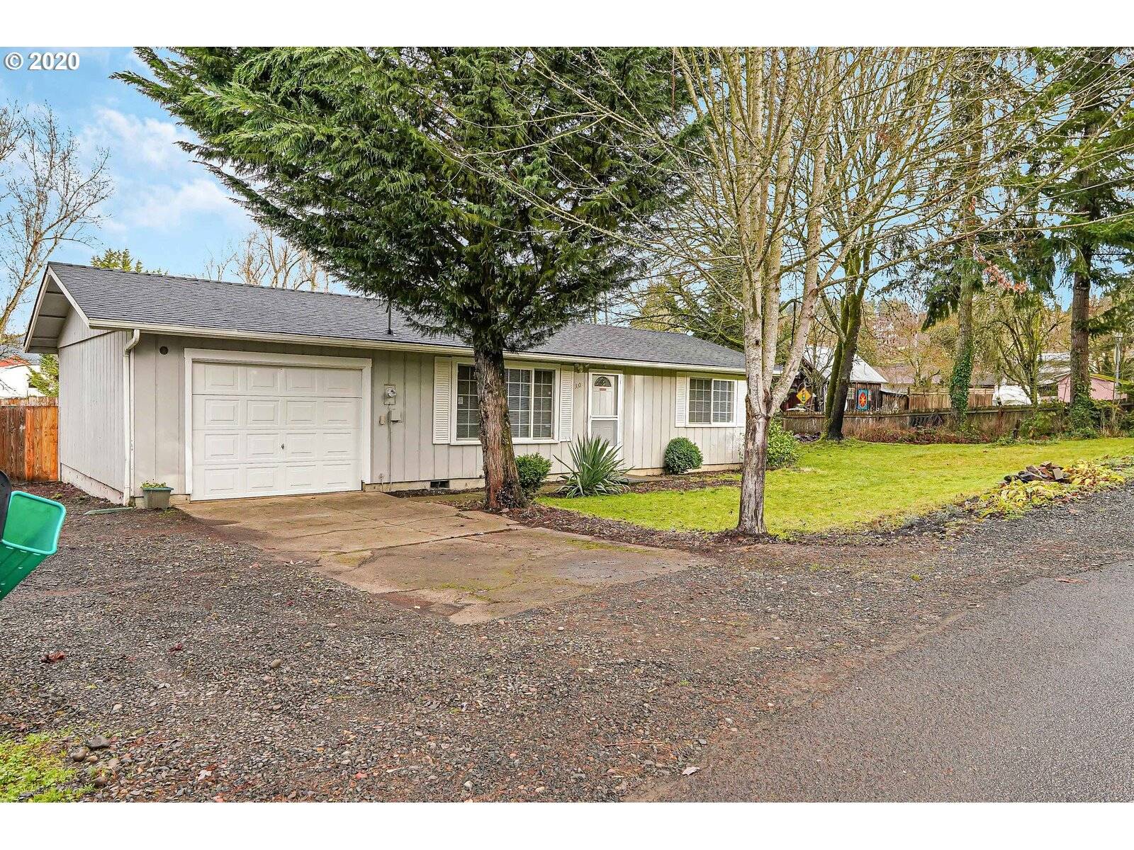Brownsville, OR 97327,310 WALNUT AVE