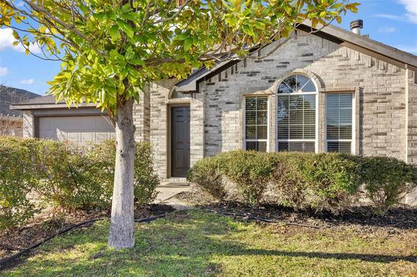 1104 Courtney Drive, Royse City, TX 75189