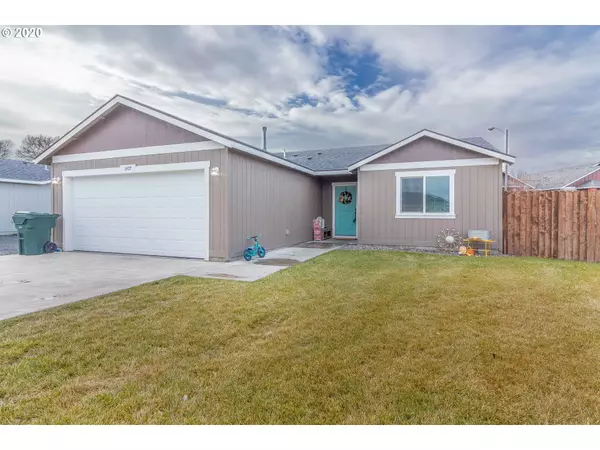 Hermiston, OR 97838,1477 NE KENNA DR