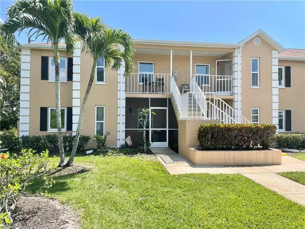 1950 W Crown Pointe BLVD B207, Naples, FL 34112