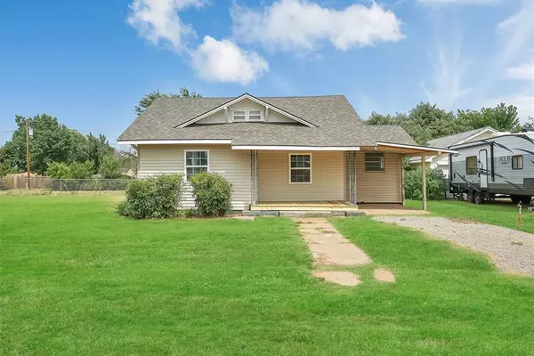 209 S Linwood Street, Cordell, OK 73632