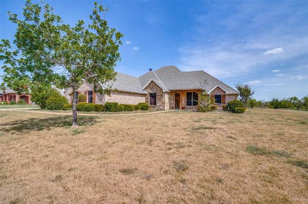 Royse City, TX 75189,1068 Oak Creek Circle