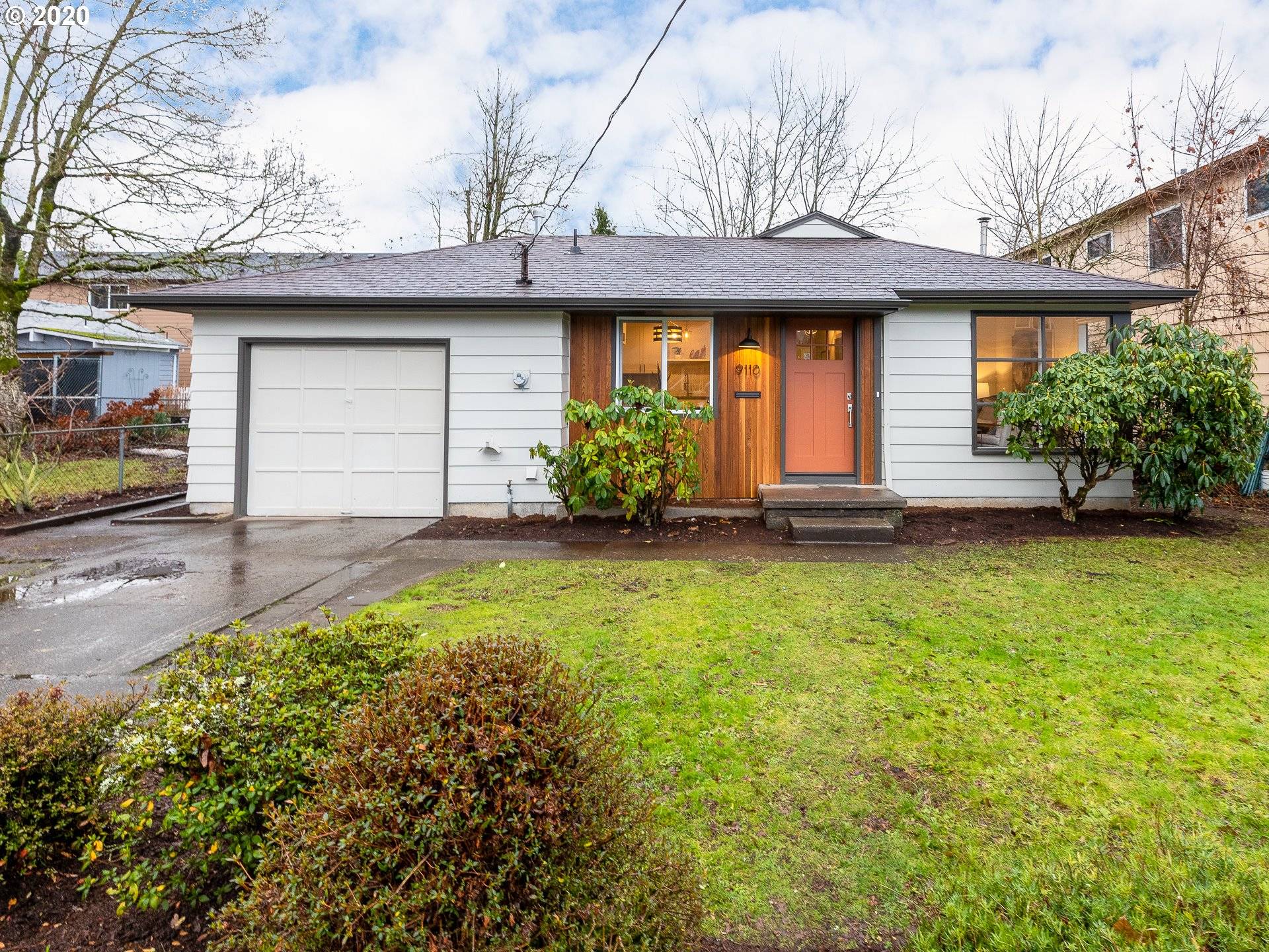 9110 NE SACRAMENTO ST, Portland, OR 97220