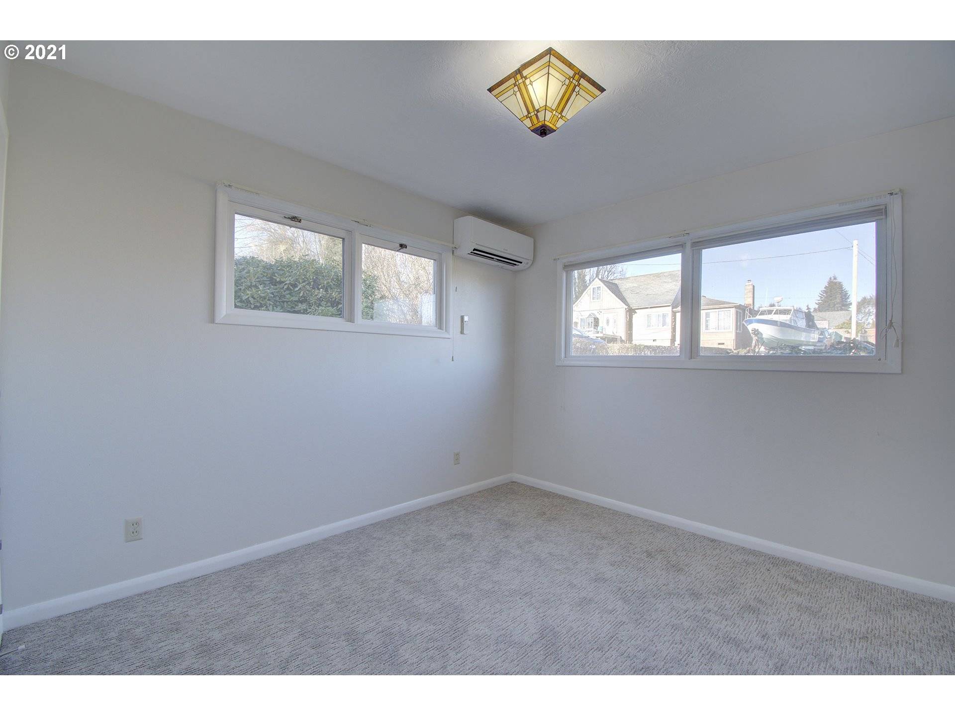 Longview, WA 98632,135 MCMILLAN DR