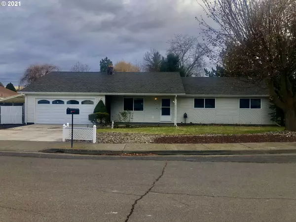 4520 SW OLSON AVE, Pendleton, OR 97801