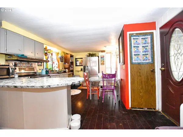 2145 31ST ST #57, Springfield, OR 97477