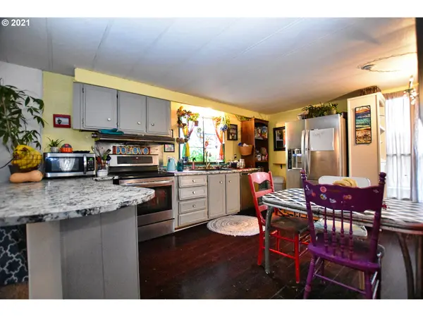 2145 31ST ST #57, Springfield, OR 97477