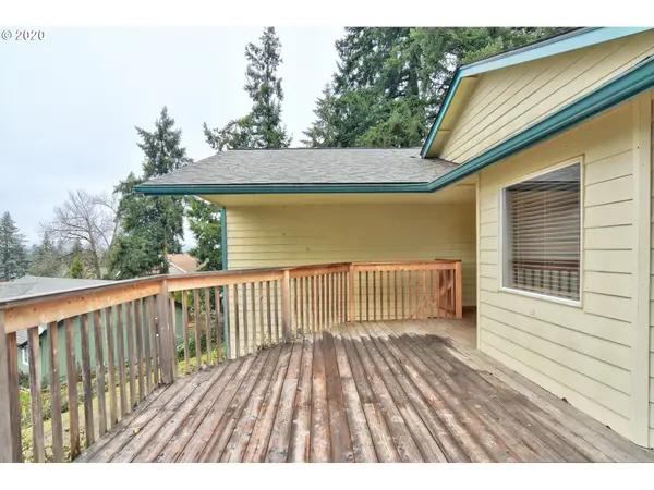 283 S 68TH CT, Springfield, OR 97478