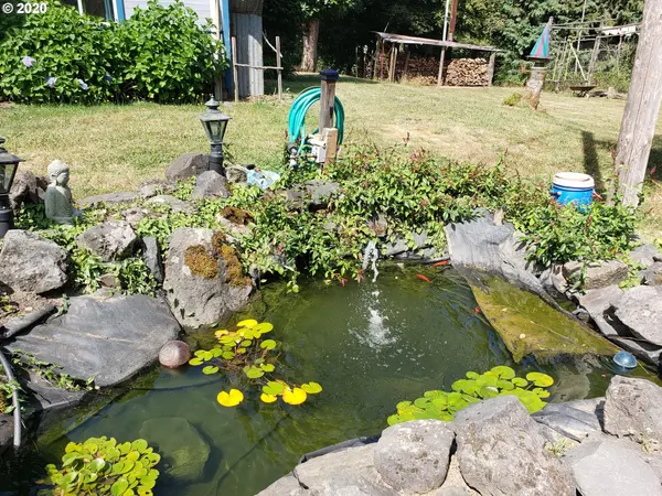 235 JACOB ACRES LN, Cottage Grove, OR 97424