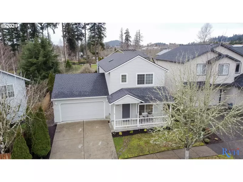 13927 SE RED SUNSET AVE, Clackamas, OR 97015