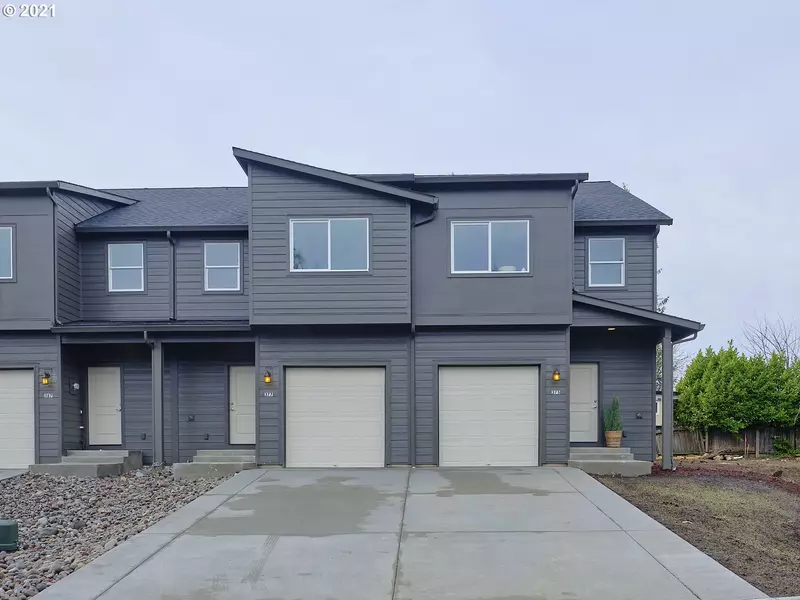 375 S 10th ST, Kalama, WA 98625