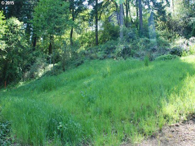 18446 Hillside CT, West Linn, OR 97068