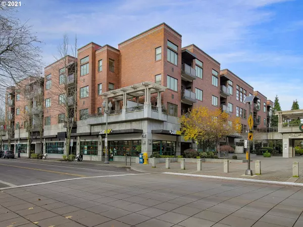 400 W 8TH ST #205, Vancouver, WA 98660