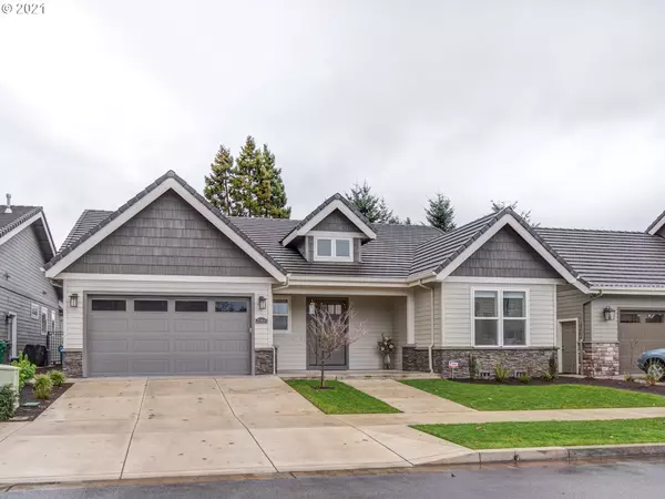 2066 STERLING PARK PL, Eugene, OR 97408