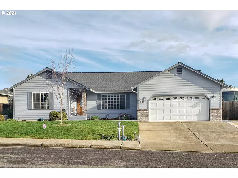 275 NW TEAL ST, Winston, OR 97496